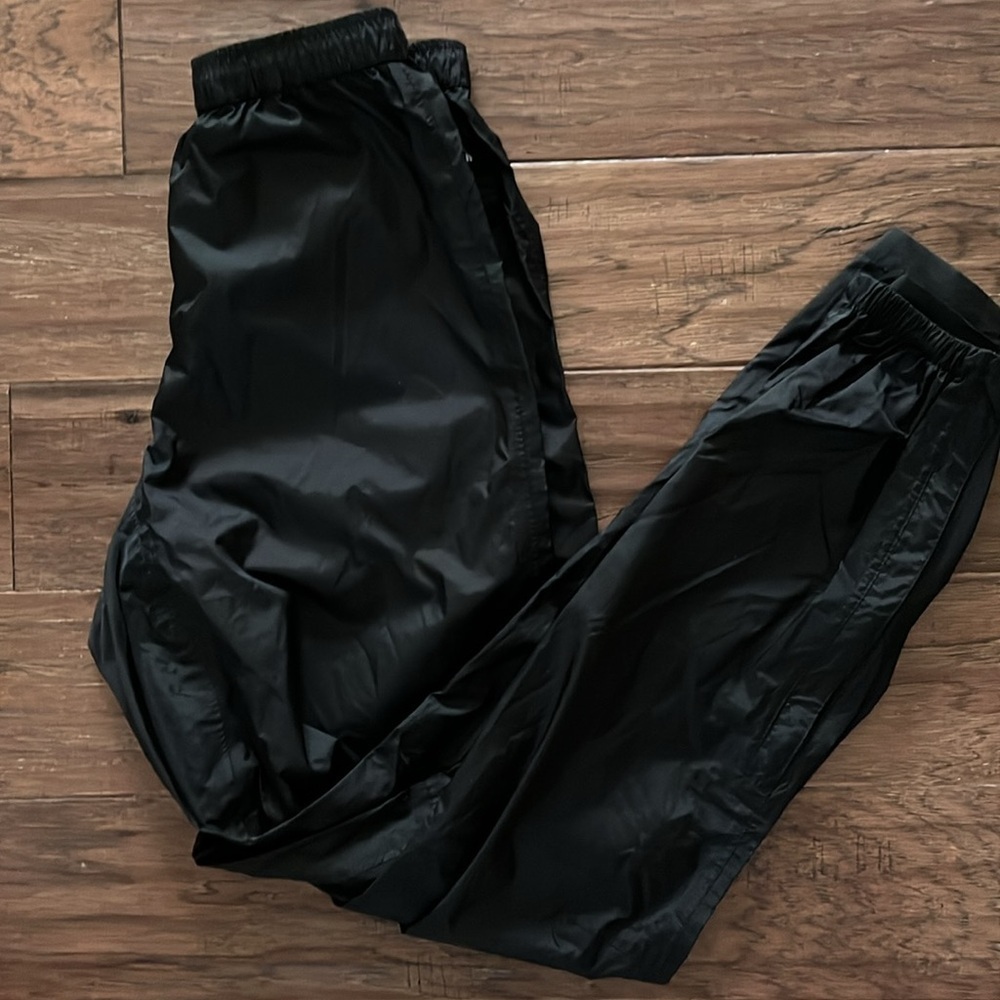 Campmor Youth Black Rain Pants Size L